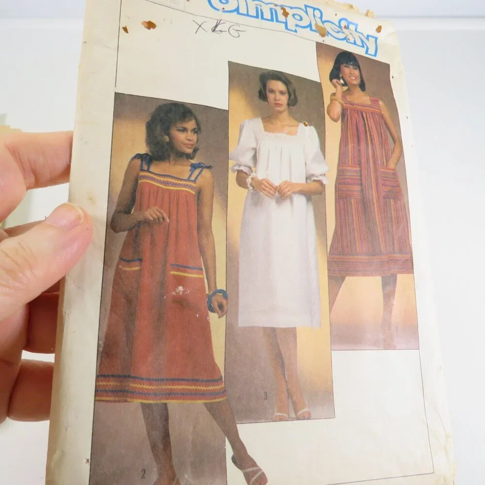 Simplicity 6788 clothing